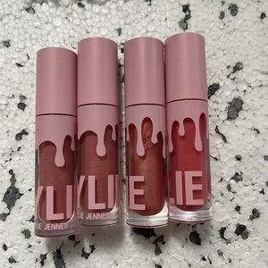 KYLIE LIP GLOSS